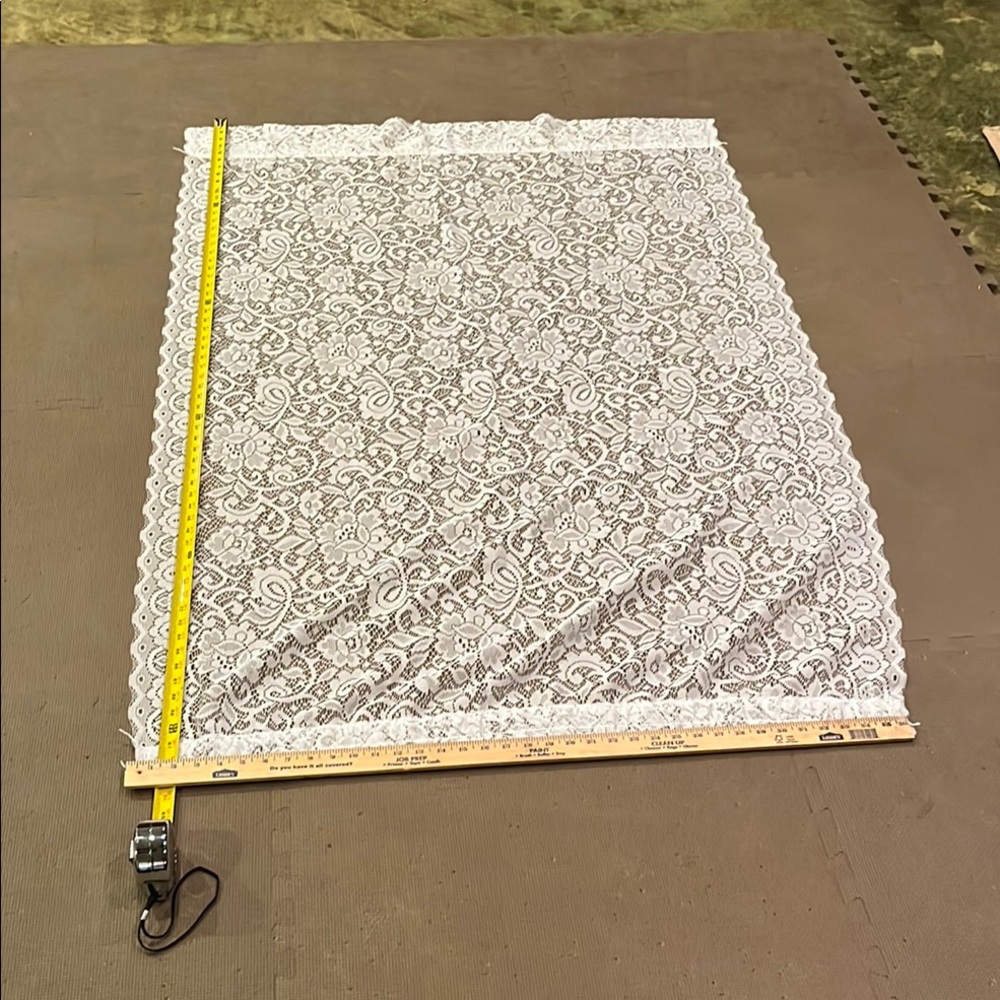 Elegant Lace Curtains—4 panels